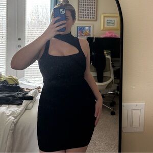 ietsfrans… black bodycon dress